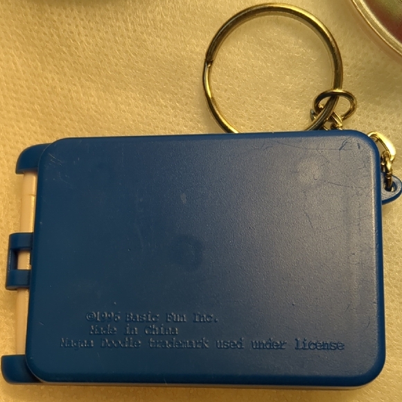 Colorful Keychain Set - Picture 7 of 8